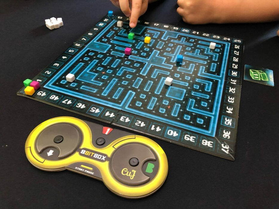 8 Bit Box Juego de Mesa Devir