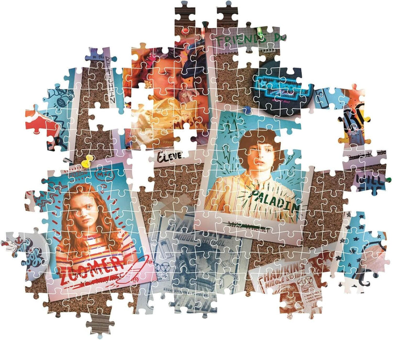Stranger Things Juego de Rol Rompecabezas Compact Pro Ecología 1000 Piezas Clementoni